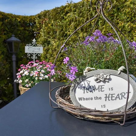 Hafenblick * Greetsiel